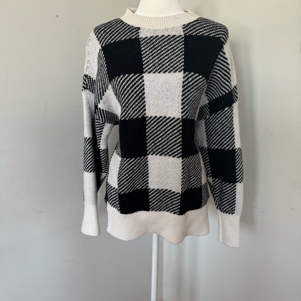 Abercrombie & Fitch Black & White/Cream Plaid Knit Crew Neck Sweater Size XS